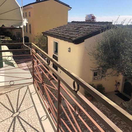 شقة كافايون فيرونيسي  في Residenza Lucrezia المظهر الخارجي الصورة